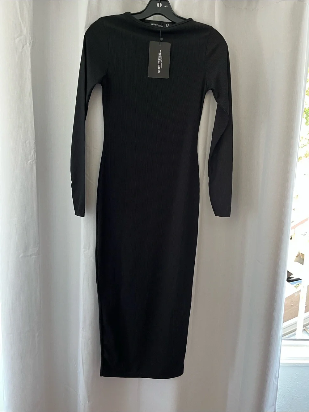 PrettyLittleThing Black Long Sleeve Bodycon Midi Dress